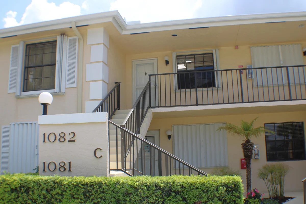1082 Keystone Dr #C, Jupiter: photo 1 of 26