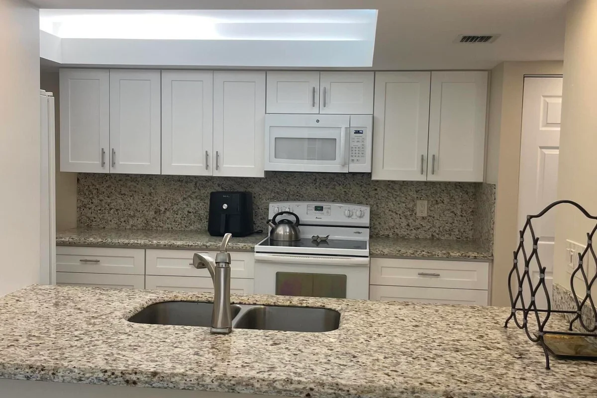 450 Egret Cir #9203, Delray Beach: photo 1 of 25