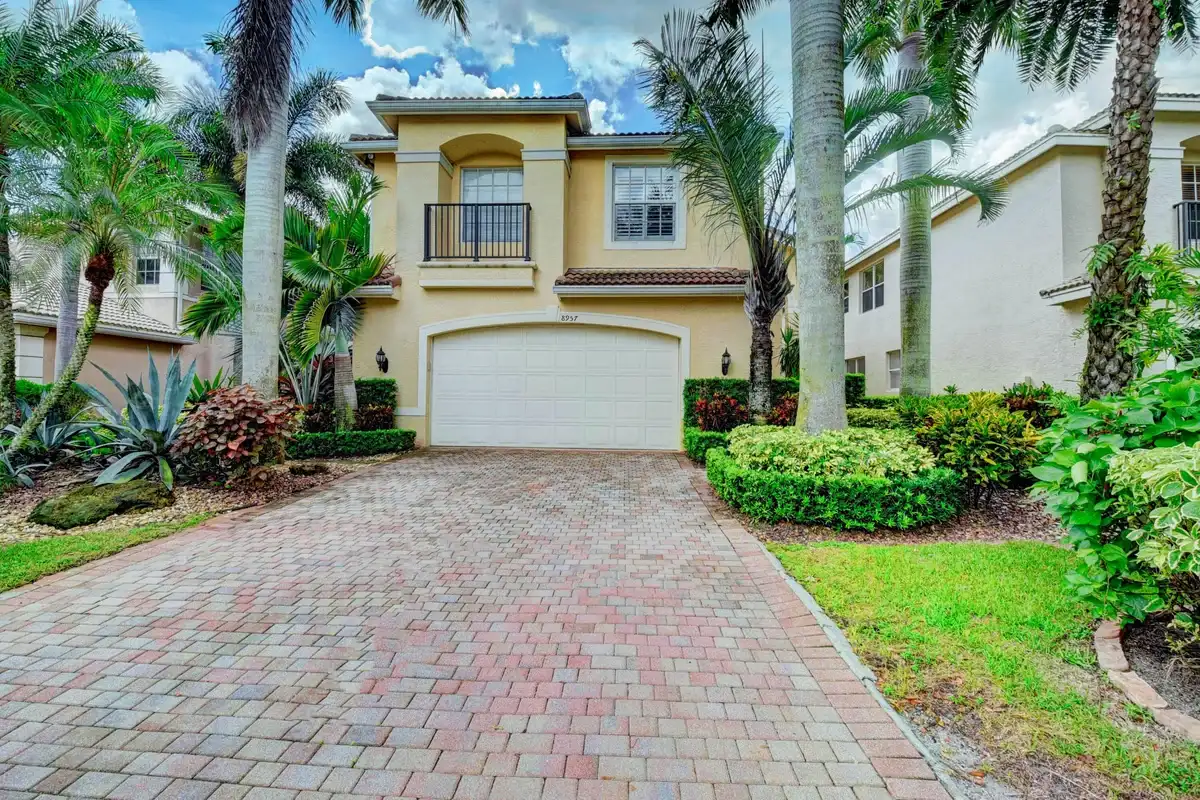8957 Sandy Crest Ln, Boynton Beach: photo 1 of 58