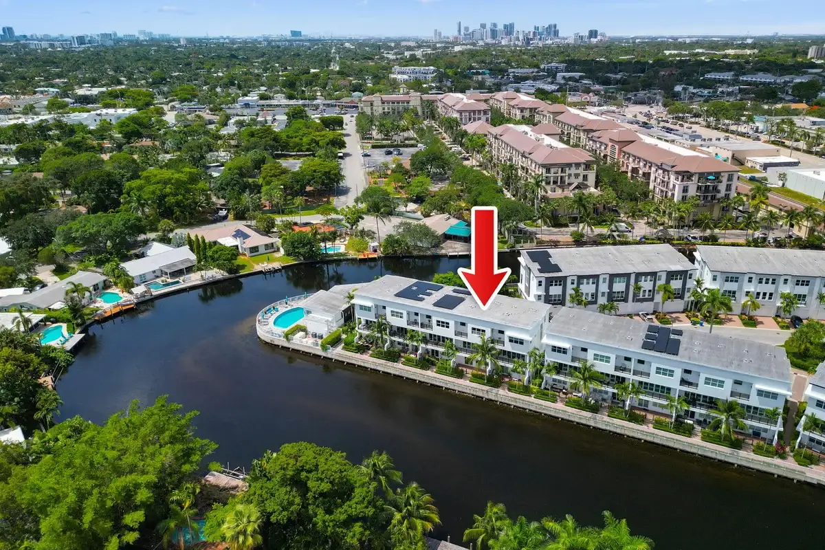 2900 NE 12th Ter #25, Oakland Park: photo 1 of 59