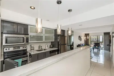 201 178th Dr #215, Sunny Isles Beach: photo 1 of 27