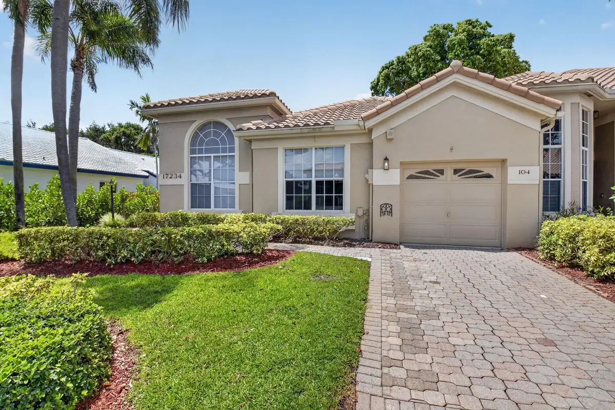17234 Boca Blvd #104, Boca Raton: photo 1 of 33