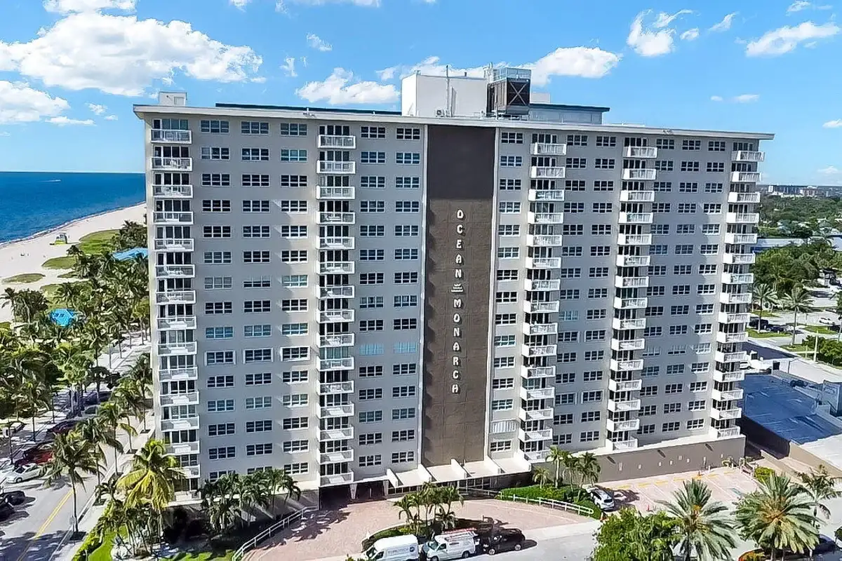133 N Pompano Beach Blvd #204, Pompano Beach: photo 1 of 37