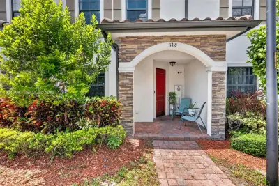 11418 SW 250th St, Homestead: photo 1 of 45