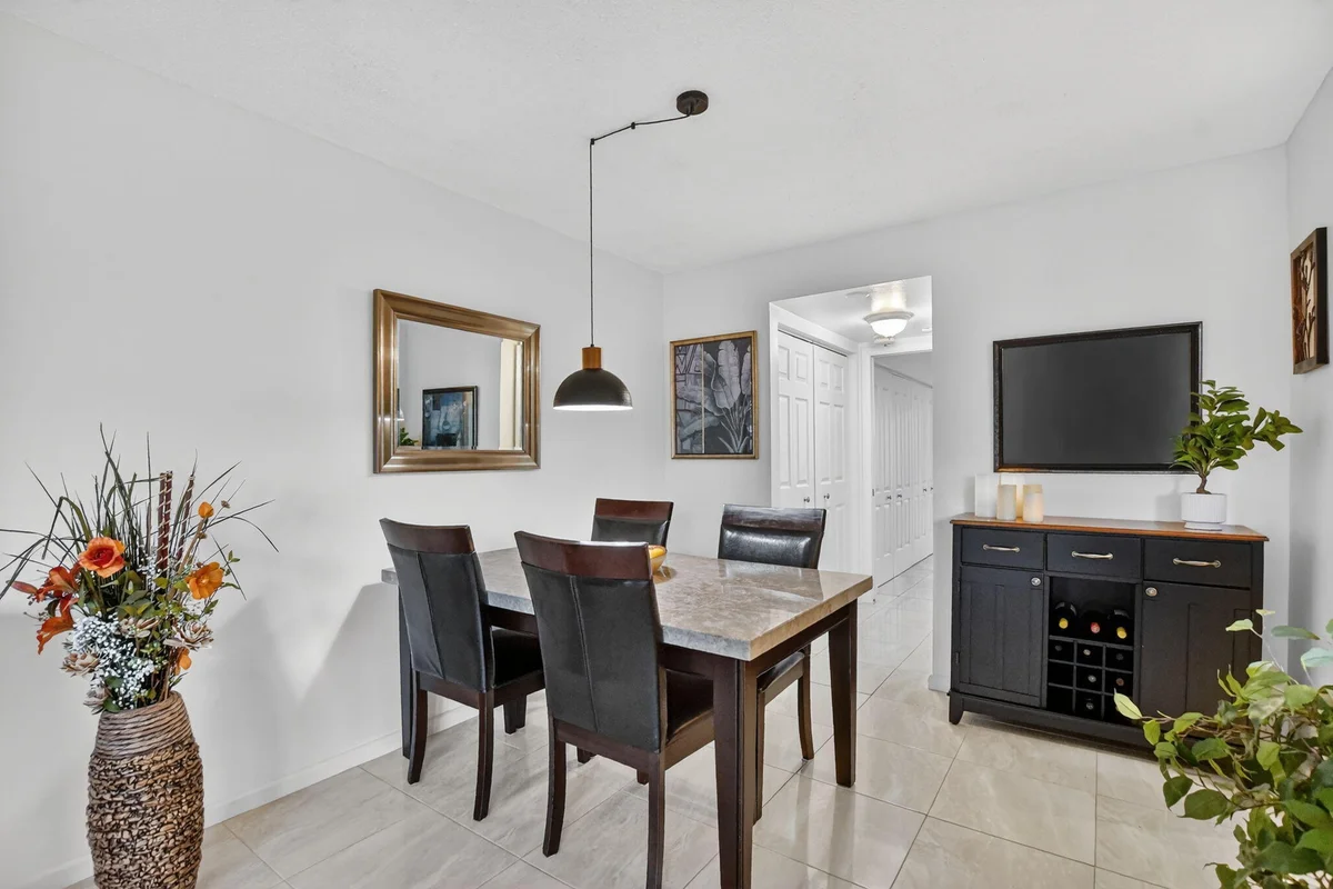 438 Tilford U, Deerfield Beach: photo 1 of 88