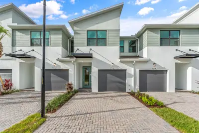 7231 Channing Ave, Lake Worth: photo 1 of 1