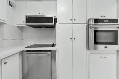 3301 NE 5th Ave #307, Miami: photo 1 of 39