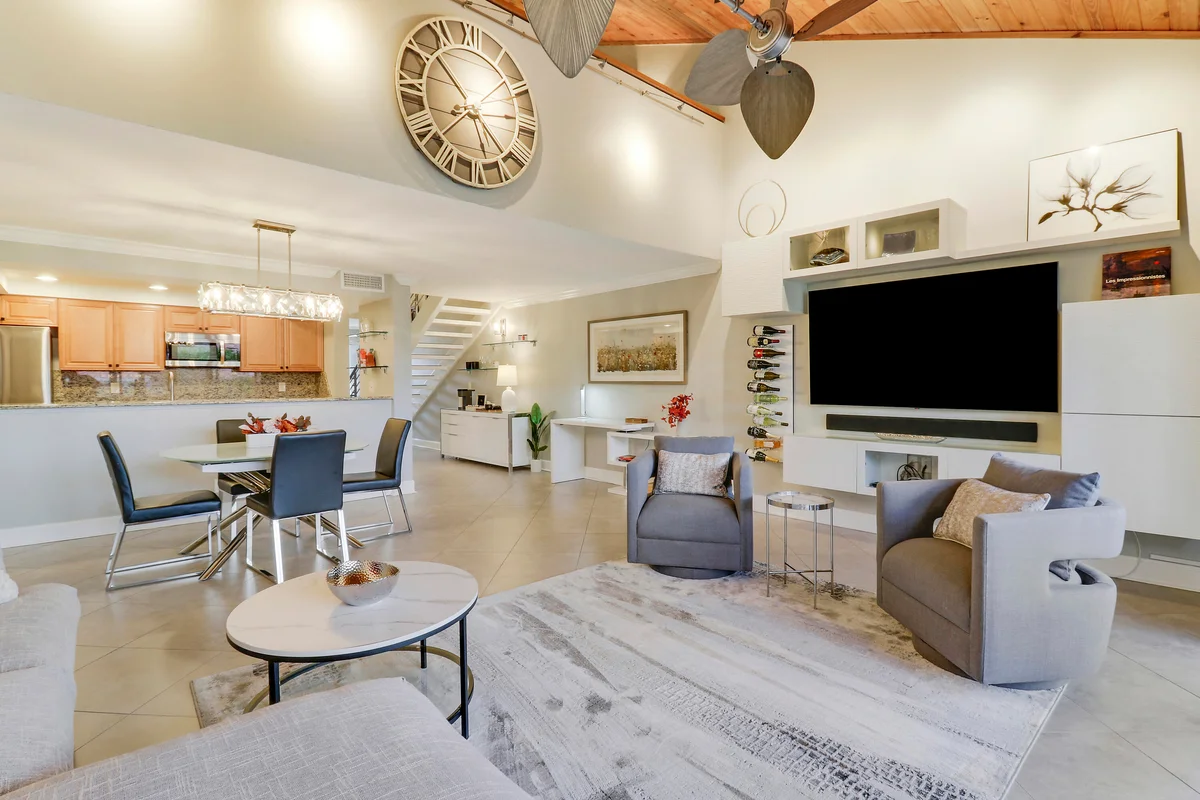 204 Old Meadow Way, Palm Beach Gardens: photo 1 of 44