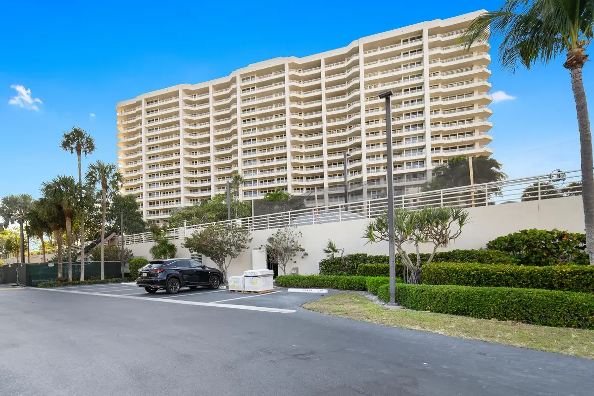 4101 N Ocean Blvd #505, Boca Raton: photo 1 of 34