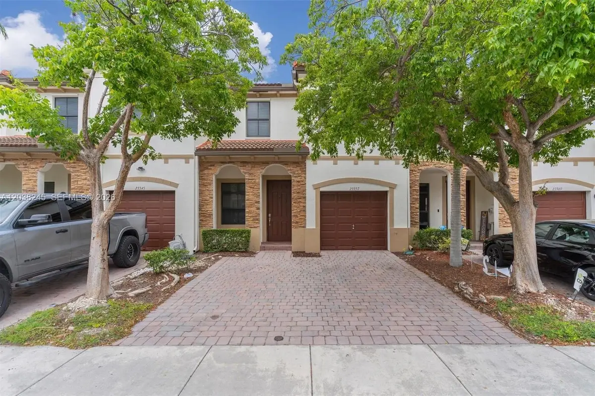 23357 SW 113th Passage, Homestead: photo 1 of 30