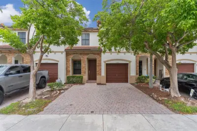 23357 SW 113th Passage, Homestead: photo 1 of 30