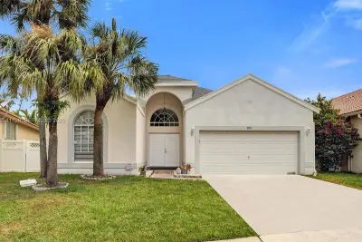 6931 NW 34th St, Margate: photo 1 of 38