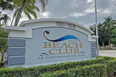 9351 Fontainebleau Blvd #B403, Miami: photo 1 of 30