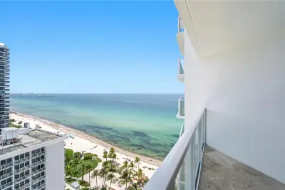 16699 Collins Ave #1804, Sunny Isles Beach: photo 1 of 13