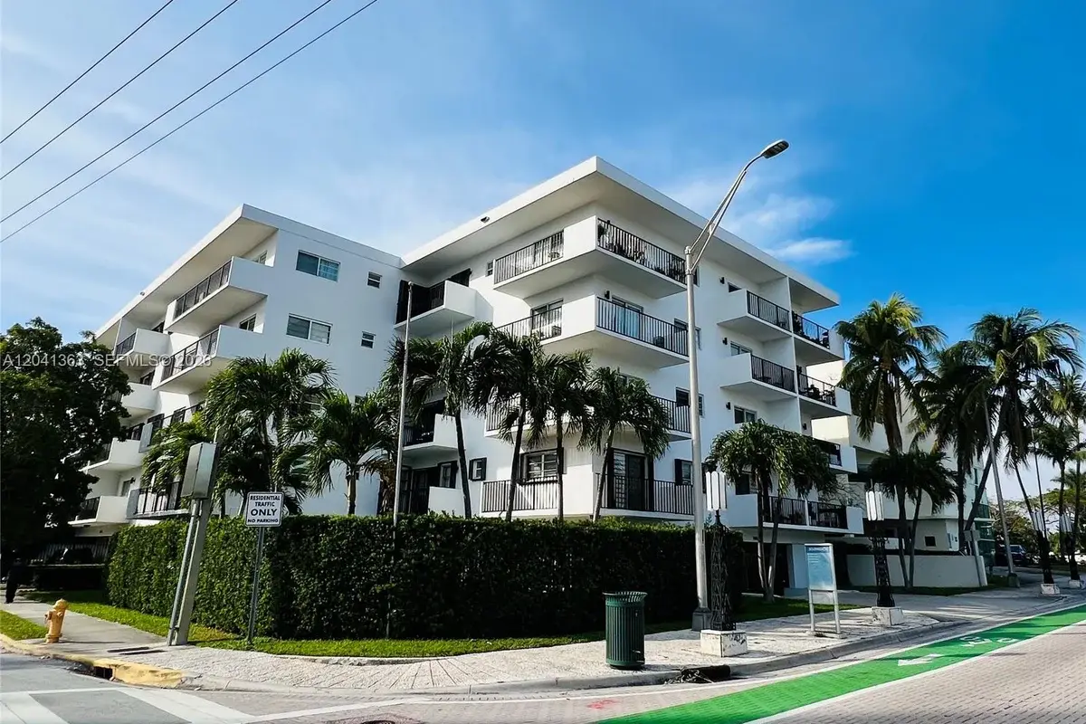 1900 Meridian Ave #306, Miami Beach: photo 1 of 41
