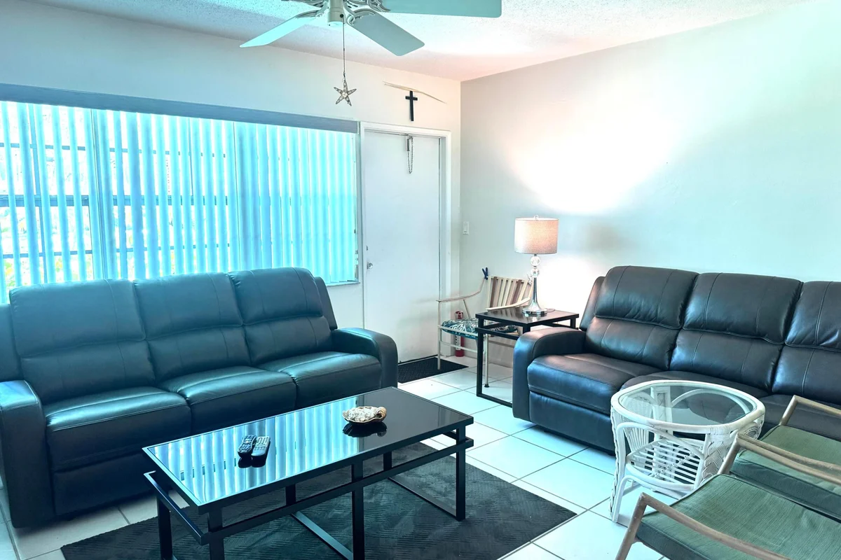 5200 NE 24th Ter #C116, Fort Lauderdale: photo 1 of 22