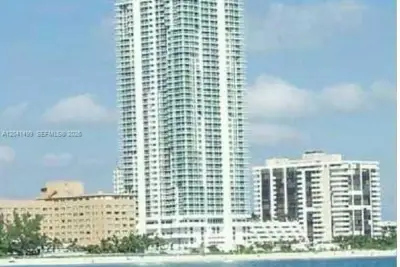 6365 Collins Ave #1707, Miami Beach: photo 1 of 14