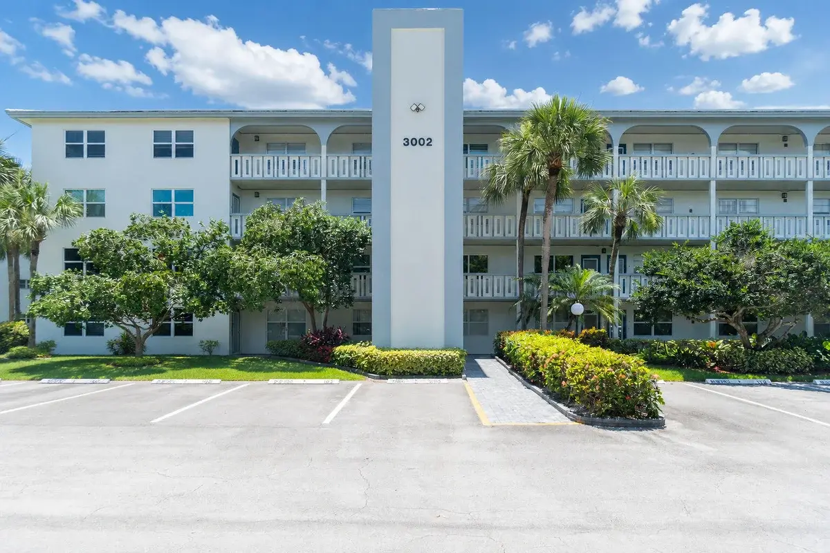 3002 Portofino Isle #D1, Coconut Creek: photo 1 of 29