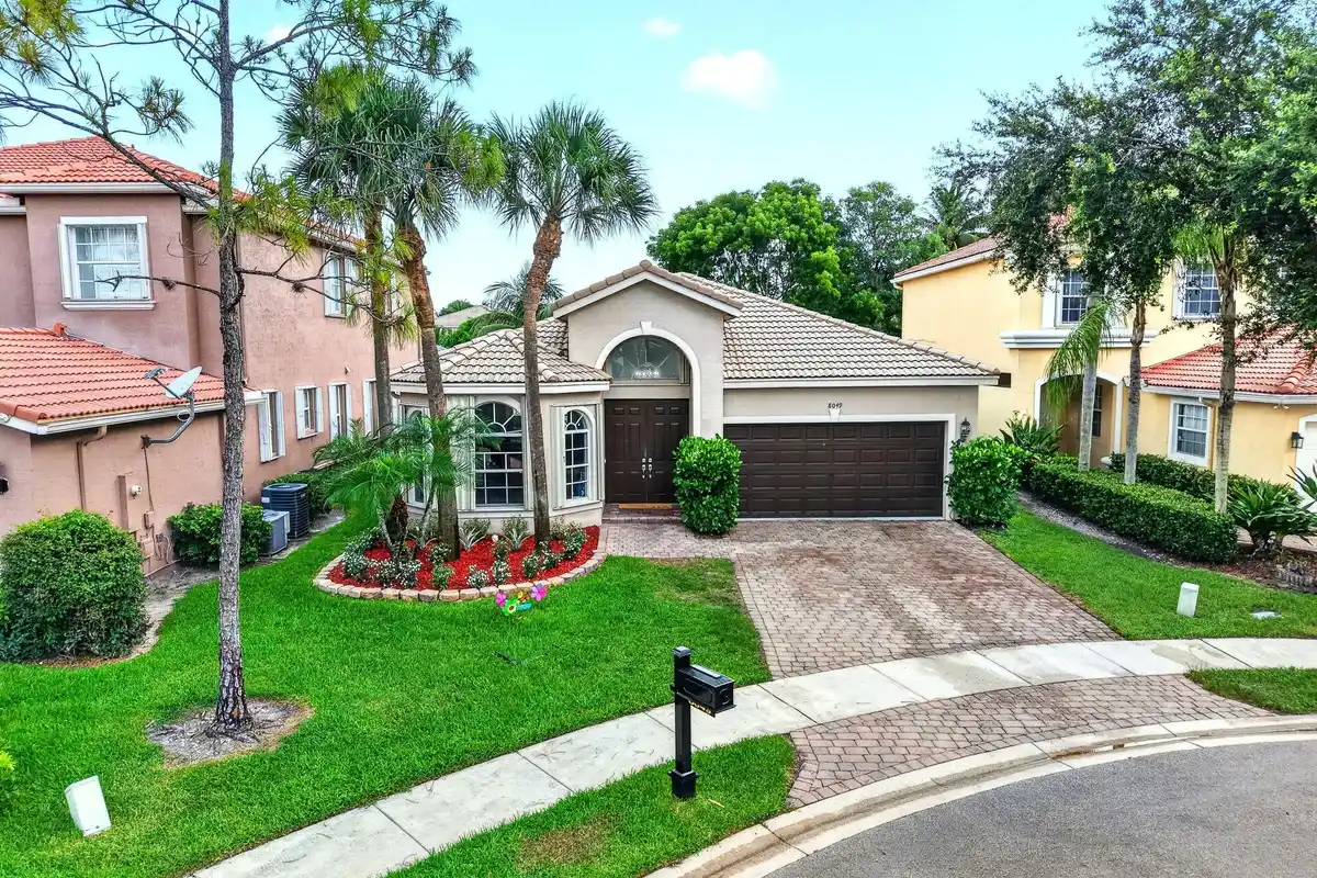 8049 Via Bolzano, Lake Worth: photo 1 of 68