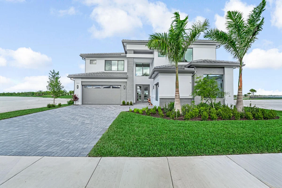 13531 Nesting Pines Way, Palm Beach Gardens: photo 1 of 101