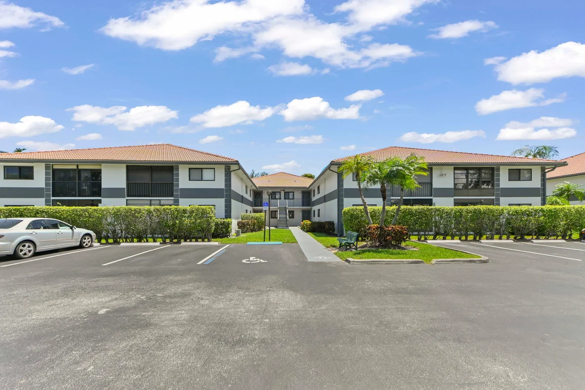 15234 Lakes Of Delray Blvd #276, Delray Beach: photo 1 of 56
