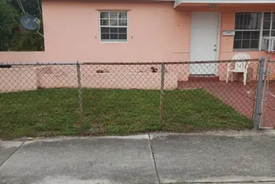 1980 Lincoln Ave, Opa-locka: photo 1 of 4