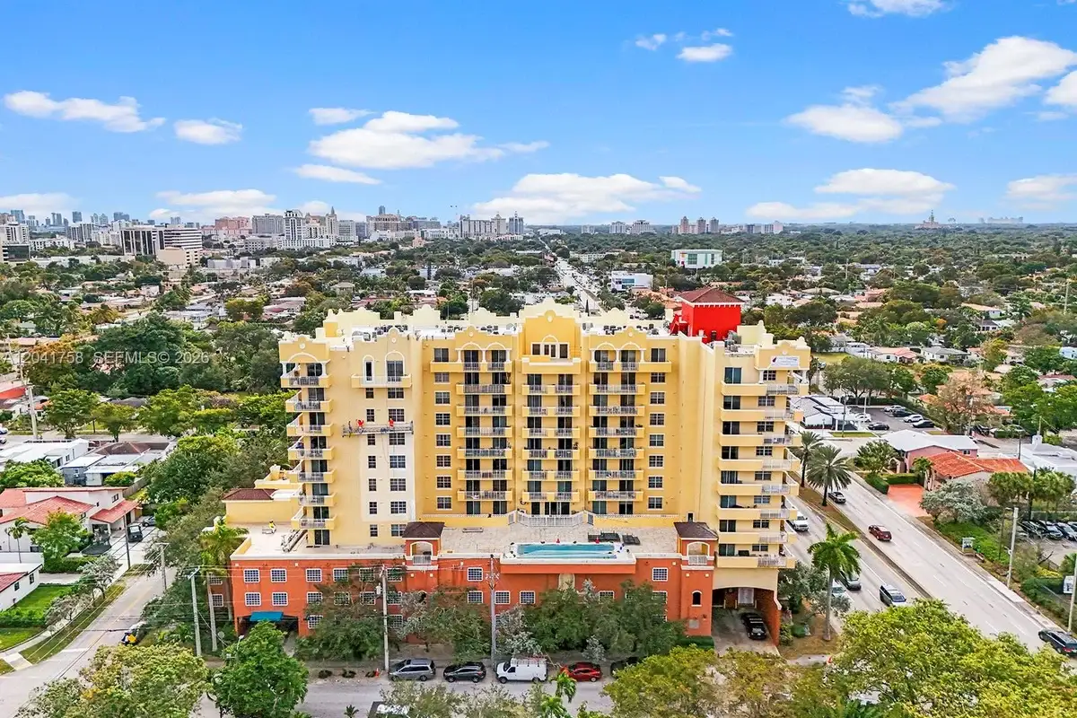 215 SW 42nd Ave #810, Miami: photo 1 of 19