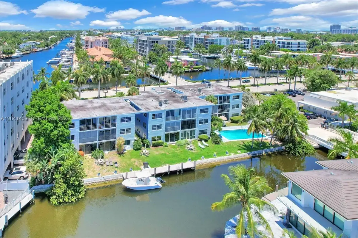 1790 E Las Olas Blvd #11, Fort Lauderdale: photo 1 of 58
