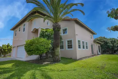 33300 SW 202nd Ave, Homestead: photo 1 of 23