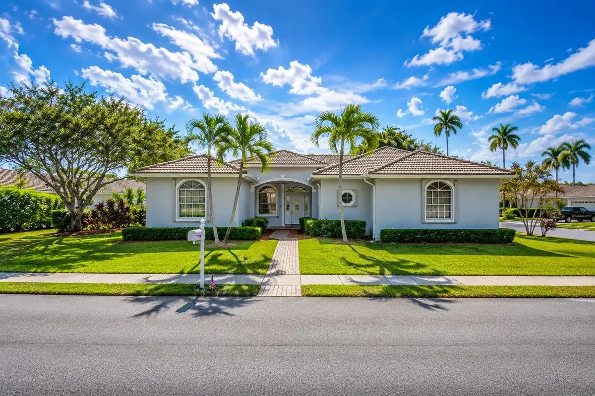 2570 SE 4th Pl, Homestead: photo 1 of 63