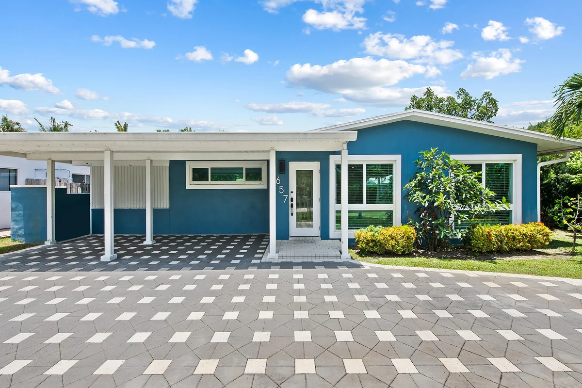 657 NW 30th Ct, Wilton Manors: photo 1 of 20