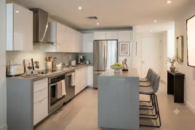 1600 NE 1st Ave #1401, Miami: photo 1 of 22