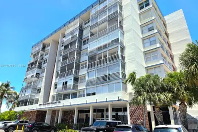 16850 S Glades Dr #2K, North Miami Beach: photo 1 of 41