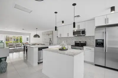 13725 Flora Pl #C, Delray Beach: photo 1 of 21