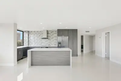 1500 Presidential Way #404, West Palm Beach: photo 1 of 26