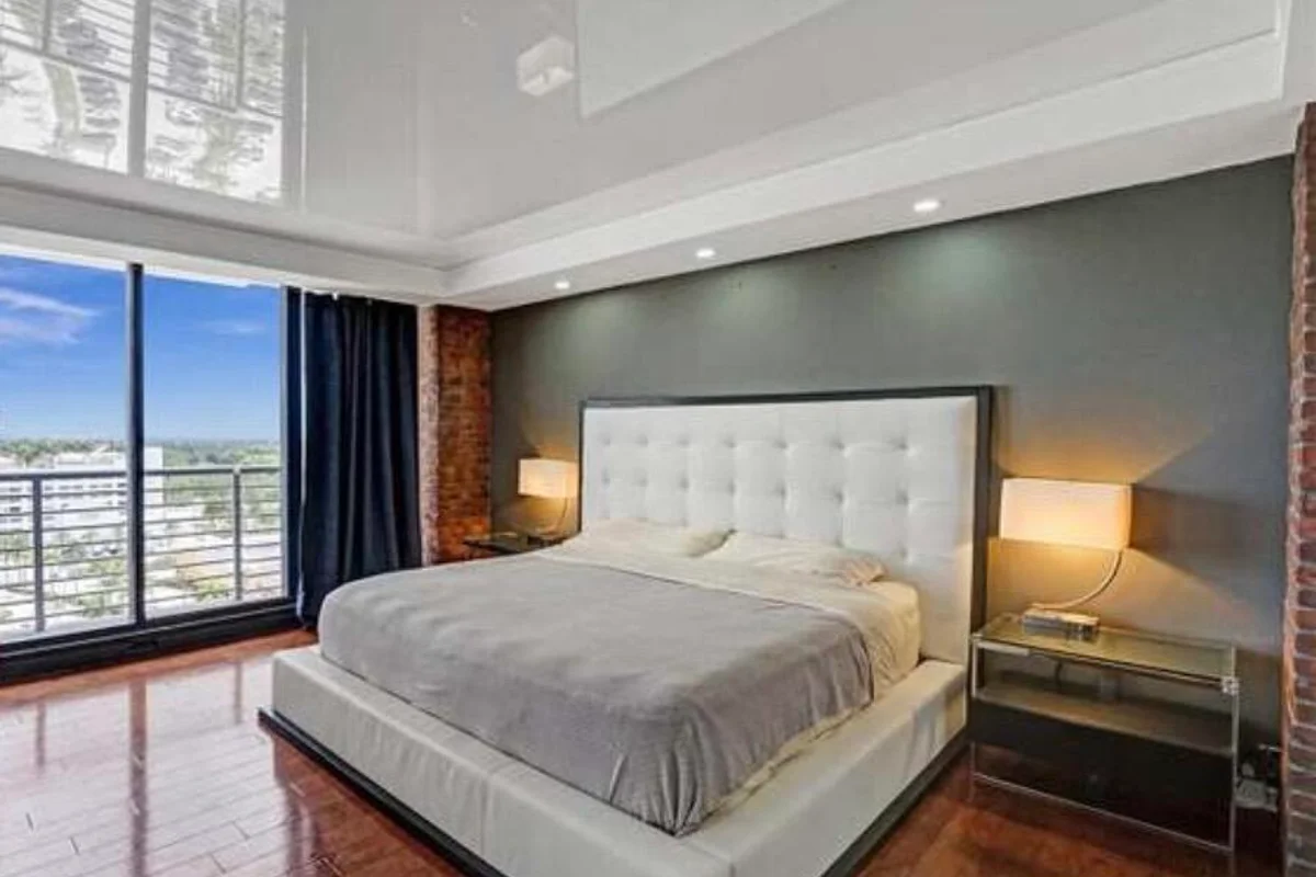 1720 Harrison St #14h, Hollywood: photo 1 of 31