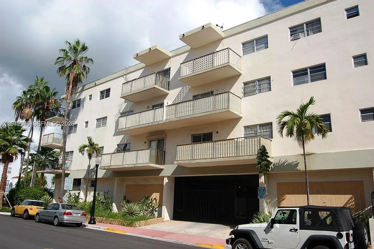 701 Euclid Ave #403, Miami Beach: photo 1 of 10