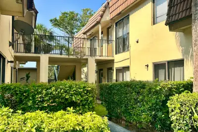 11606 Royal Palm Blvd, Coral Springs: photo 1 of 23