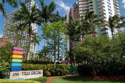 1581 Brickell Ave #PH104, Miami: photo 1 of 81