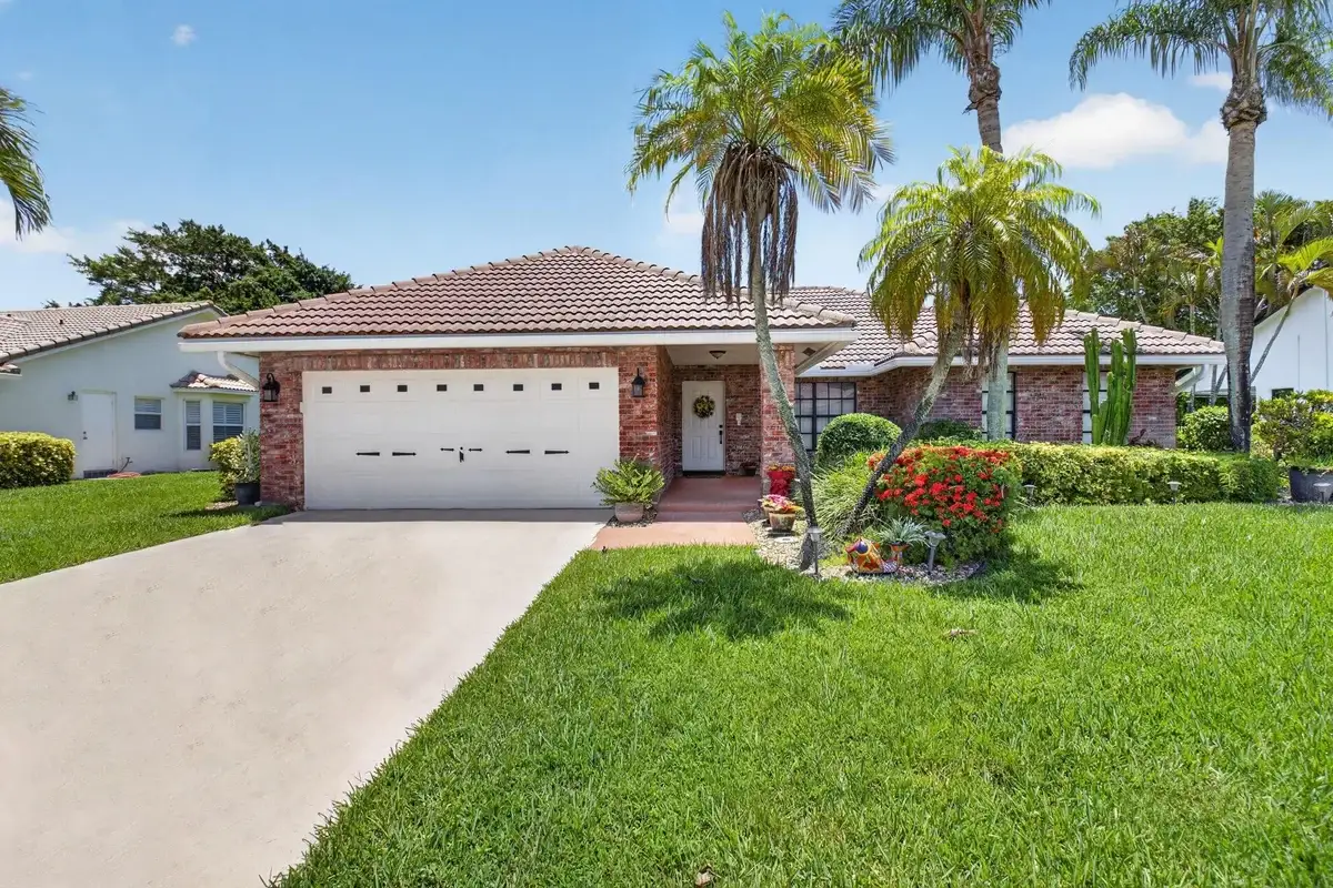 19600 Sedgefield Ter, Boca Raton: photo 1 of 46