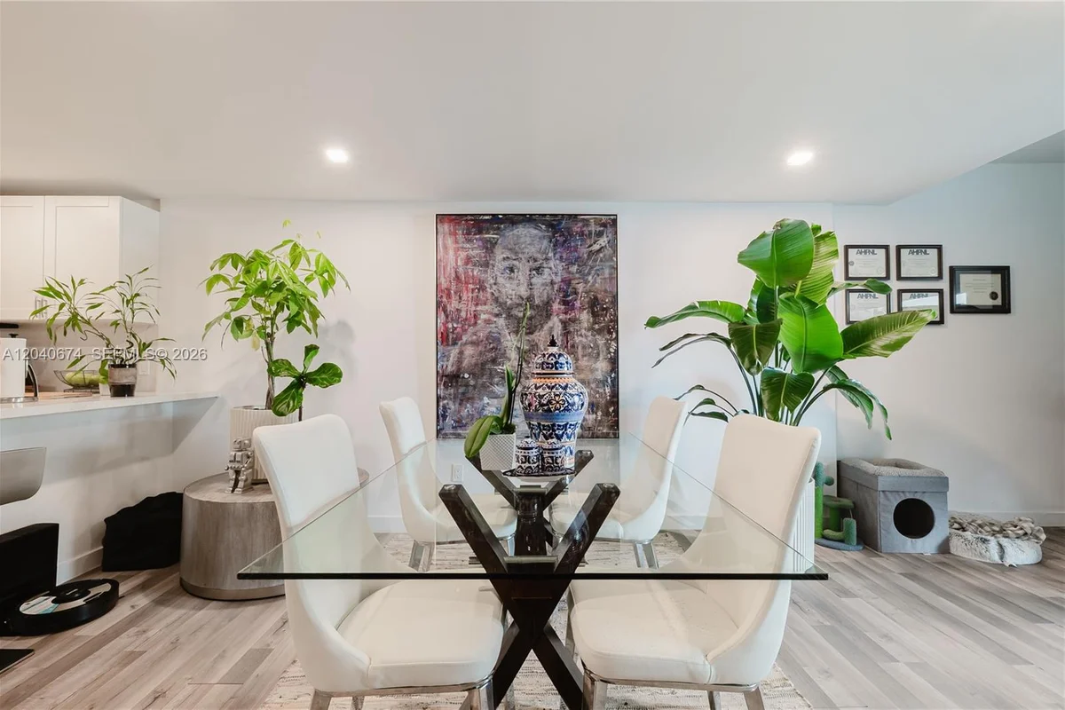 3745 NE 171st St #27, North Miami Beach: photo 1 of 18