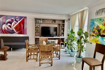 200 172nd St #114, Sunny Isles Beach: photo 1 of 46