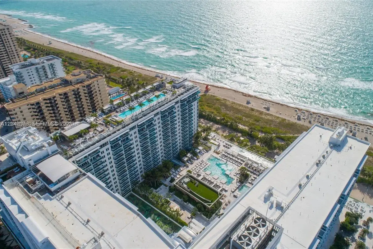 2301 Collins Ave #420, Miami Beach: photo 1 of 11