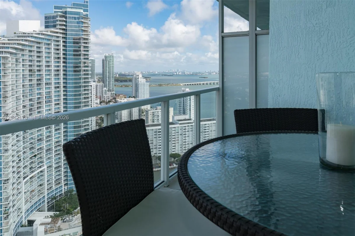 1900 N Bayshore Dr #3514, Miami: photo 1 of 47