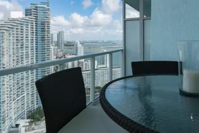 1900 N Bayshore Dr #3514, Miami: photo 1 of 47