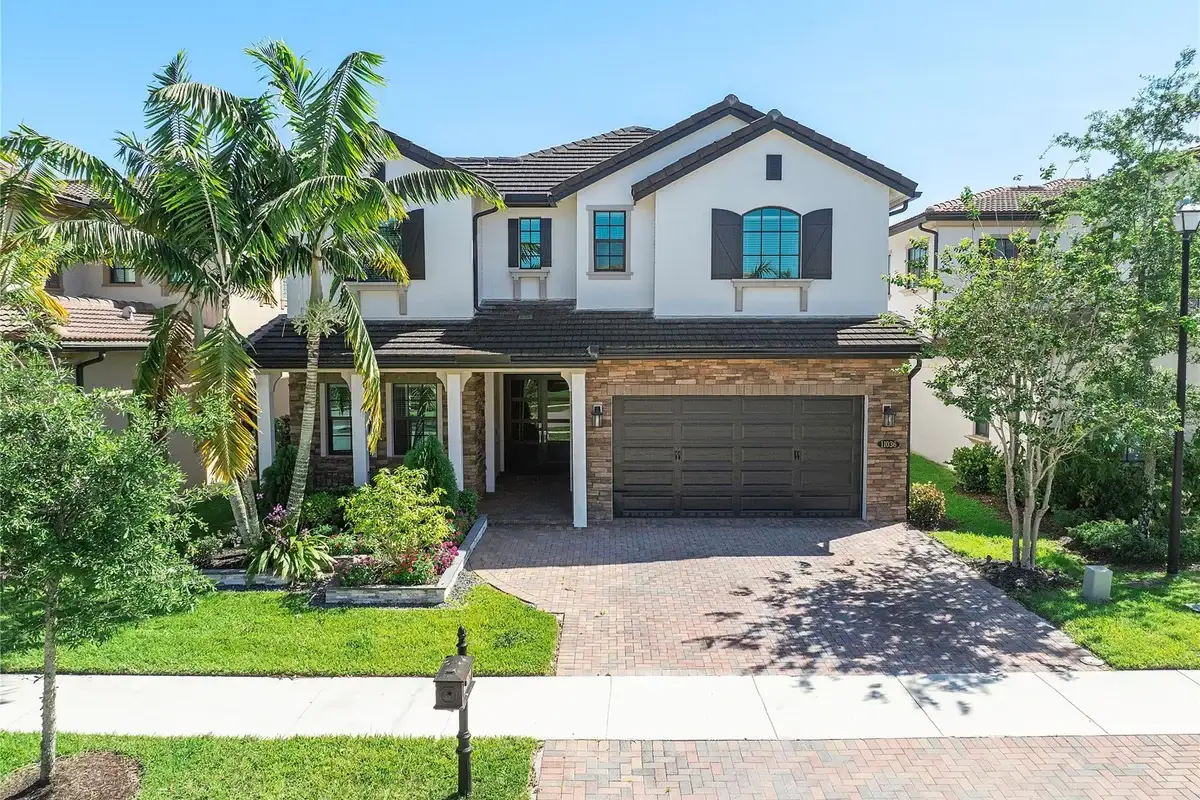 11036 Meridian Dr N, Parkland: photo 1 of 35