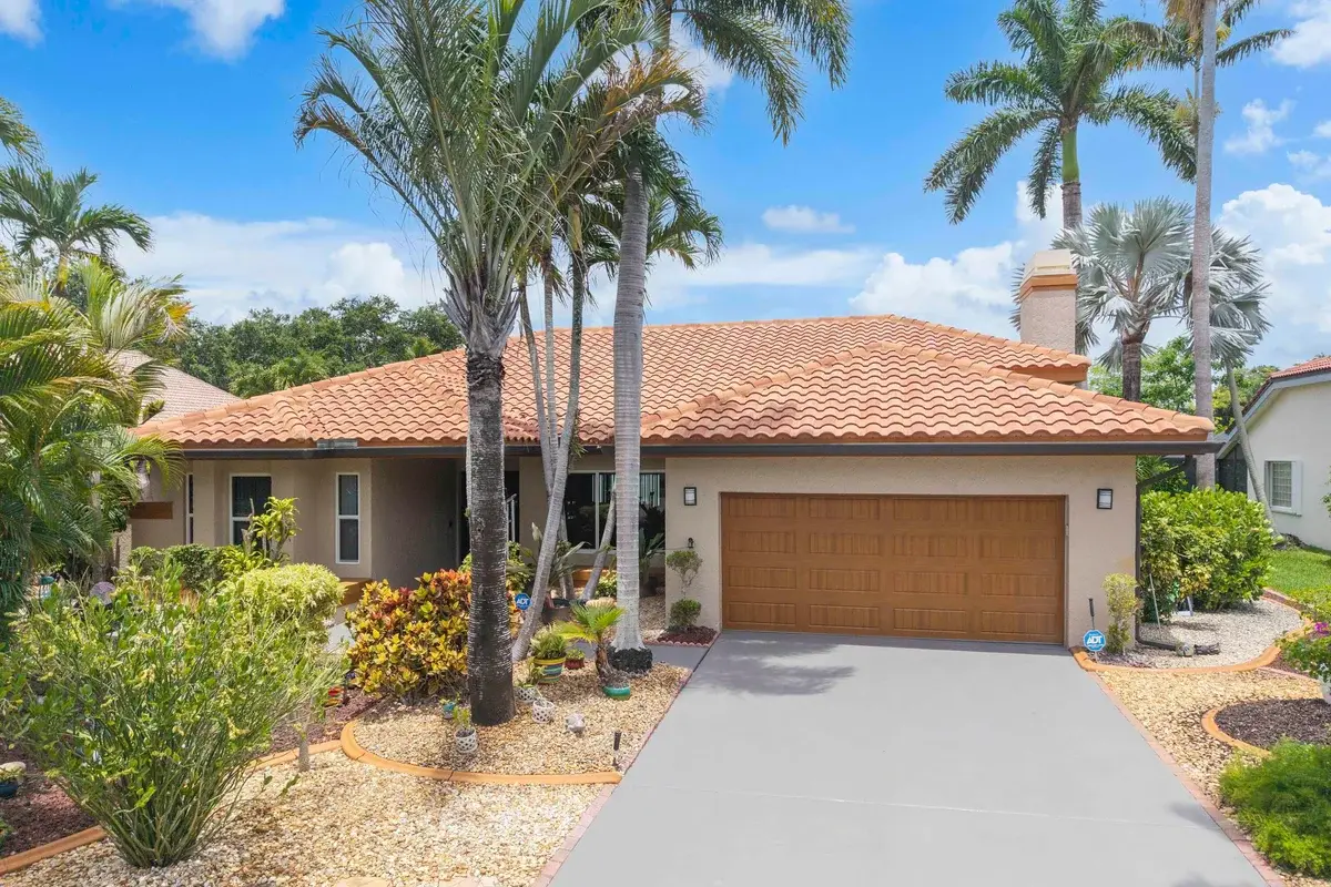 5911 NW 60th Ave, Parkland: photo 1 of 48