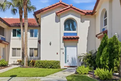 460 NW 67th St #L204, Boca Raton: photo 1 of 36