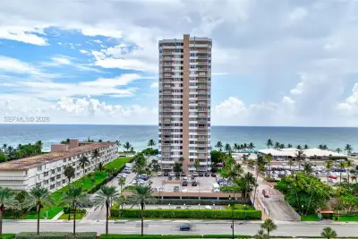1950 S Ocean Dr #6B, Hallandale Beach: photo 1 of 27