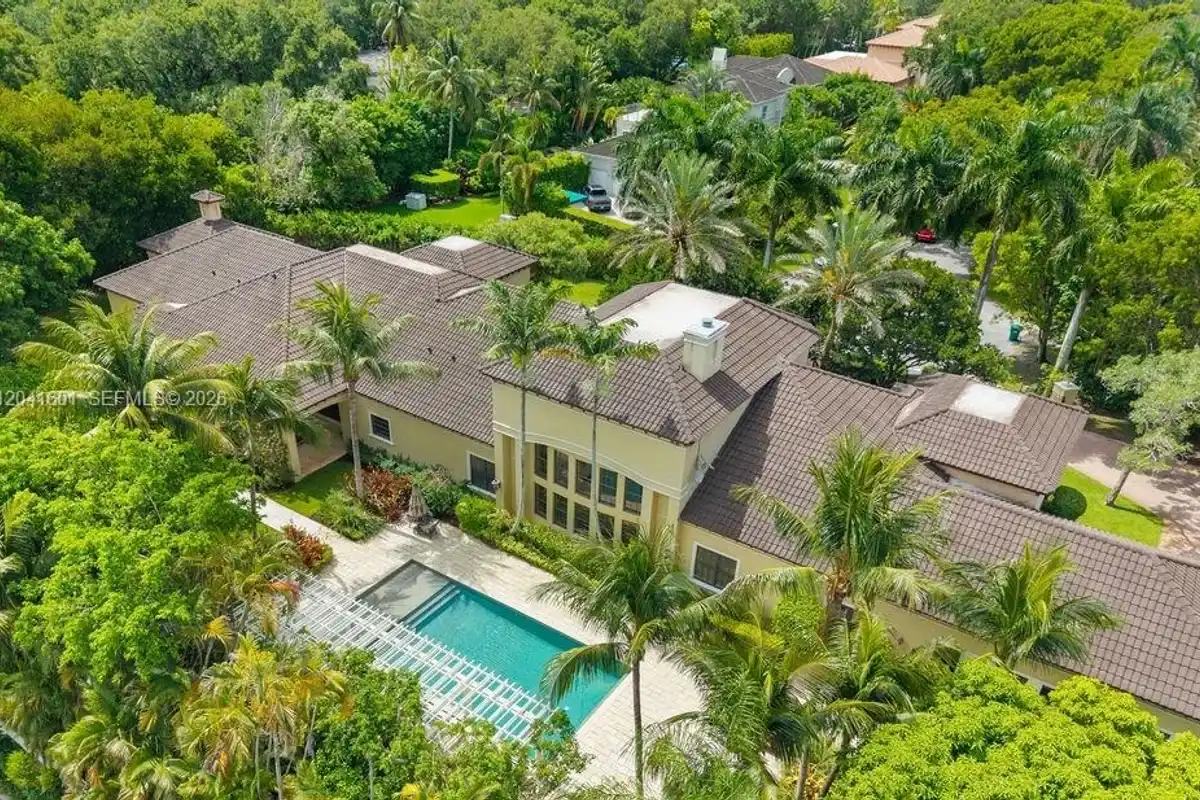 9001 SW 59th Ct, Pinecrest: photo 1 of 46